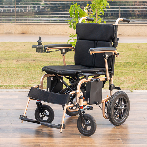 Xe lăn điện du lịch D704 - full