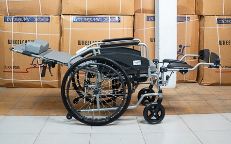 Tiện ích của xe lăn ngả nằm trong cuộc sống