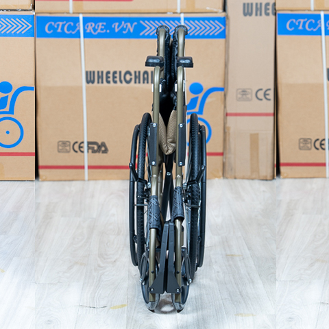 Xe lăn người già có thắng sau CTcare 809 - full